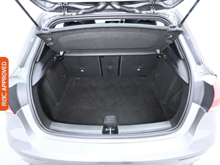 2019 Mercedes-Benz A-Class 2.0 A35 AMG (Premium Plus) Hatchback 5dr Petrol SpdS DCT 4MATIC Euro 6...