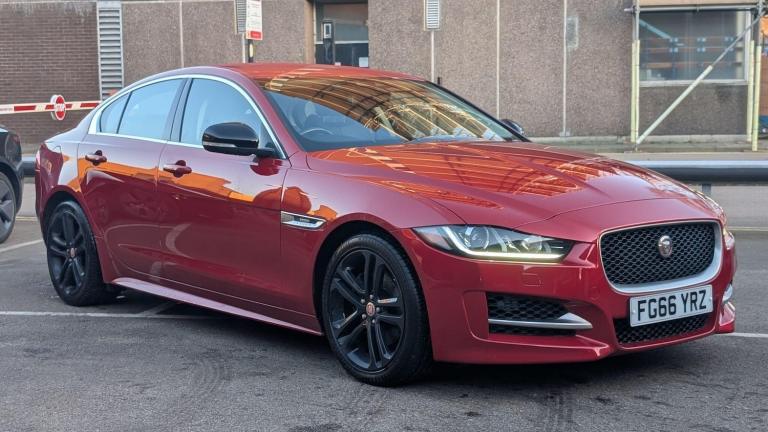 2016 Jaguar XE 2.0d R-Sport Auto Euro 6 (s/s) 4dr Saloon Diesel Automatic
