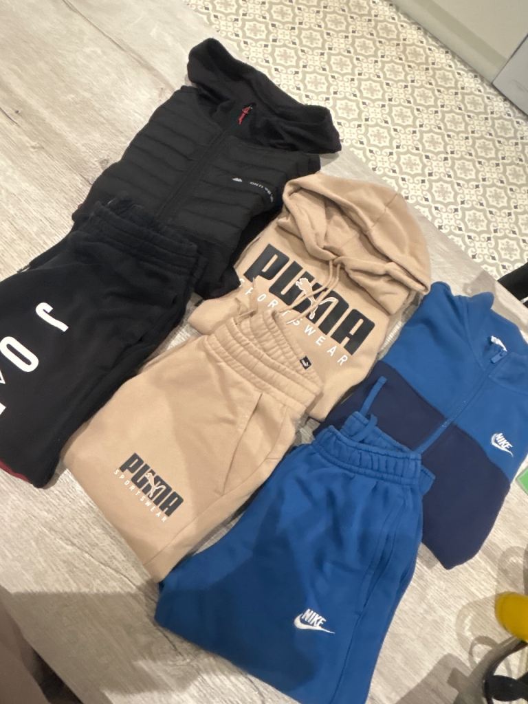 Free teenage men’s clothes bundle size small 