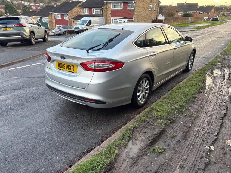 2015 Ford Mondeo 2.0 TDCi ECOnetic Zetec Euro 6 (s/s) 5dr Diesel