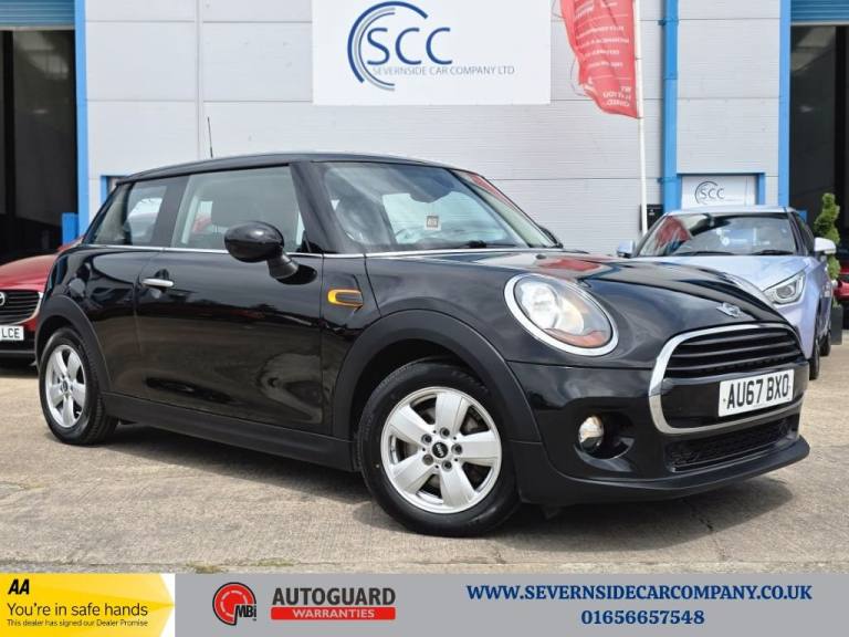 2017 MINI Hatch 1.5 Cooper Hatchback 3dr Petrol Manual Euro 6 (s/s) (136 ps) Hatchback Petrol Manual