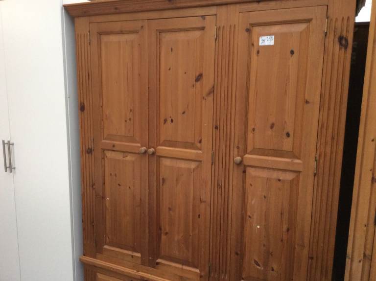 Wardrobe Triple door #65319 £250.00