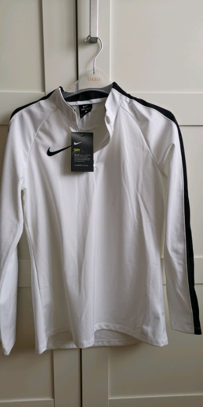 NEW Nike Football academy half zip sweat in white with black side stripes (Size Small)