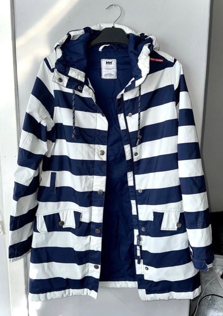 Women’s Striped Helly Hansen Parka Size XS, 6/8
