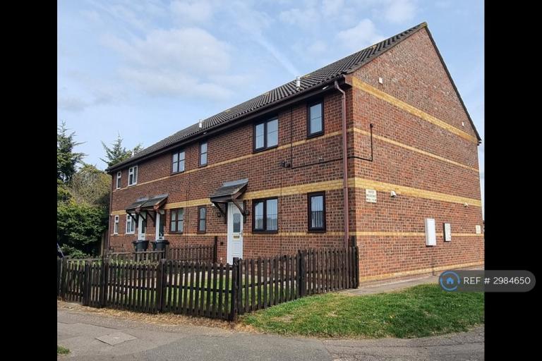 1 bedroom house in Riverview, Vange, Basildon, SS16 (1 bed) (#2984650)