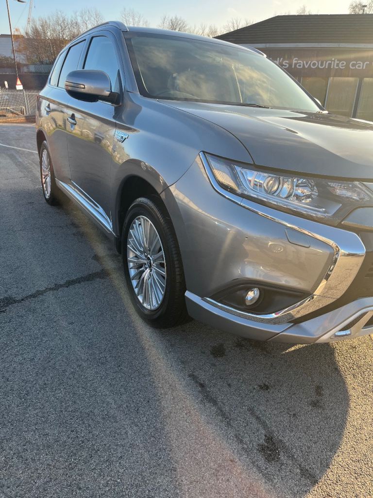 Mitsubishi, OUTLANDER, Hybrid , 2017,67 plate  66k low milege 1998 (cc), 5 doors