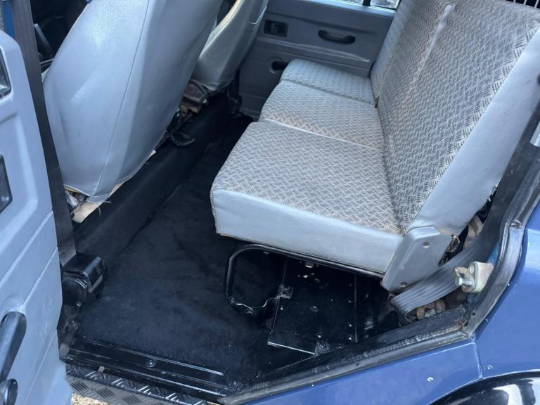 2000 Land Rover Defender Hard Top Td5 PANEL VAN DIESEL Manual