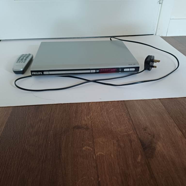Philips DVD Player with Remote - Good Condition