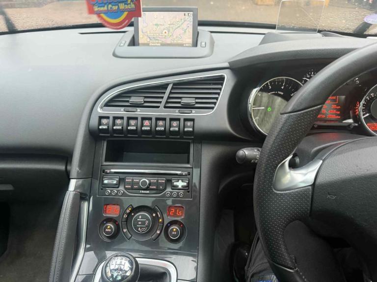 2015 Peugeot 3008 1.2 Puretech Allure 5dr HATCHBACK Petrol Manual