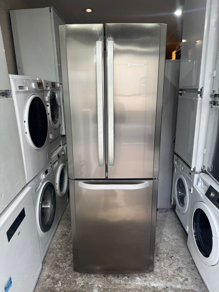 Hotpoint American Style Silver Colour Freestanding Fridge Freezer With Free Delivery 🚚 
