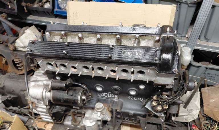 JAGUAR 1960s 4.2cc ENGINE + AUTOGEARBOX 