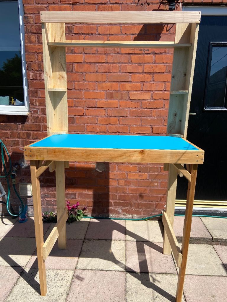 2 seater garden bar 