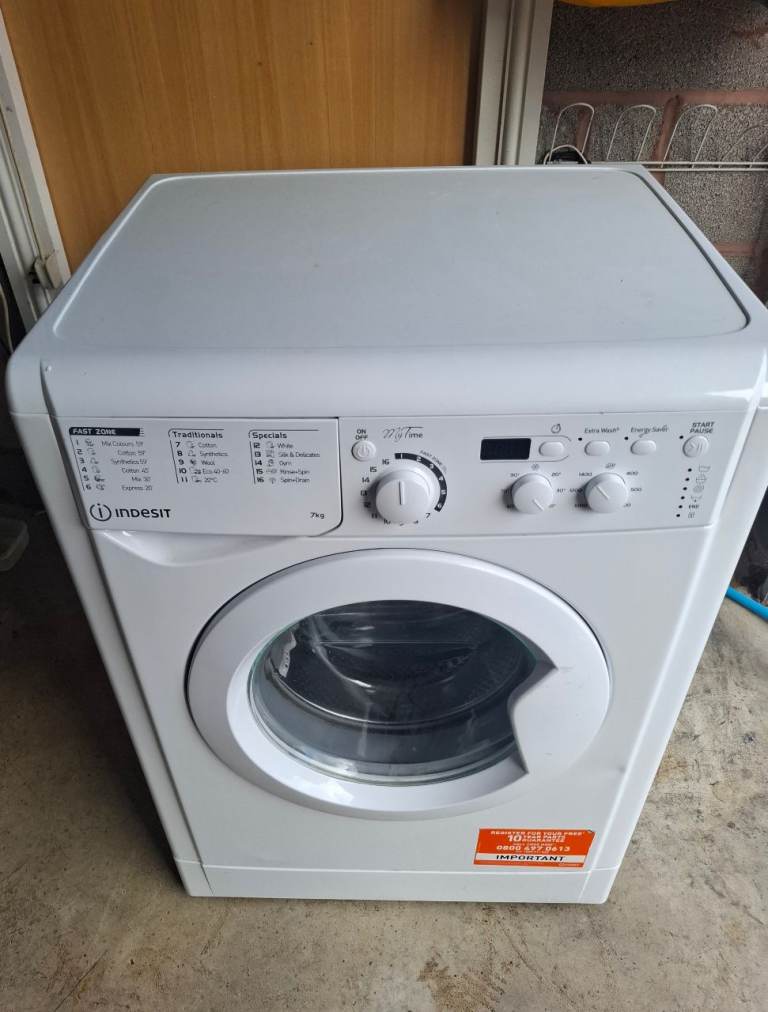 7kg 1400 spin Indesit washing machine 