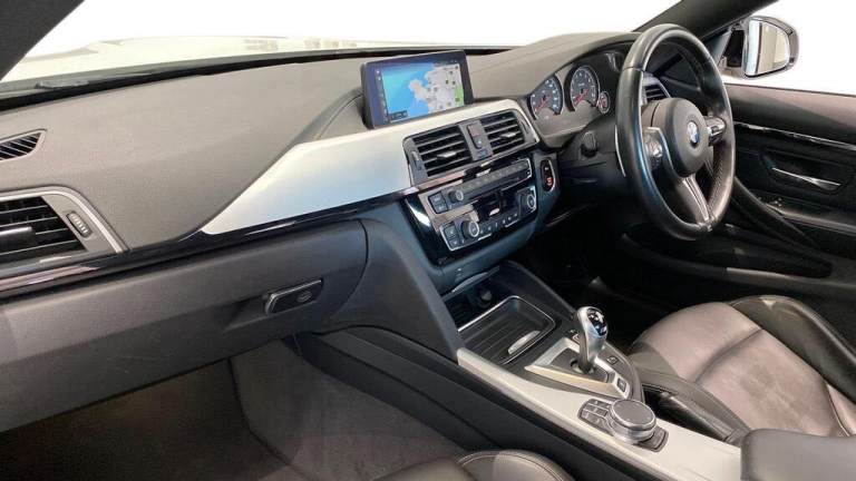 BMW F30 F31 F32 F34 F36 M4 F82 M3 F80 Aluminium Blade Dash Trim LCI