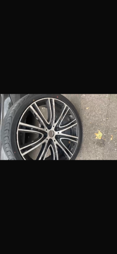 BMW X1 tyre 