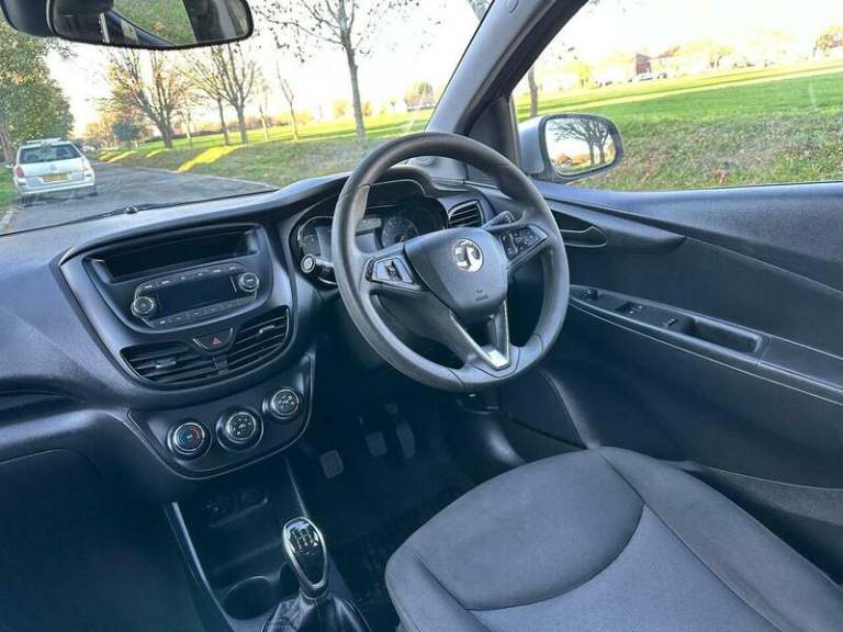 2016 Vauxhall Viva 1.0 SE 5dr [A/C] HATCHBACK PETROL Manual