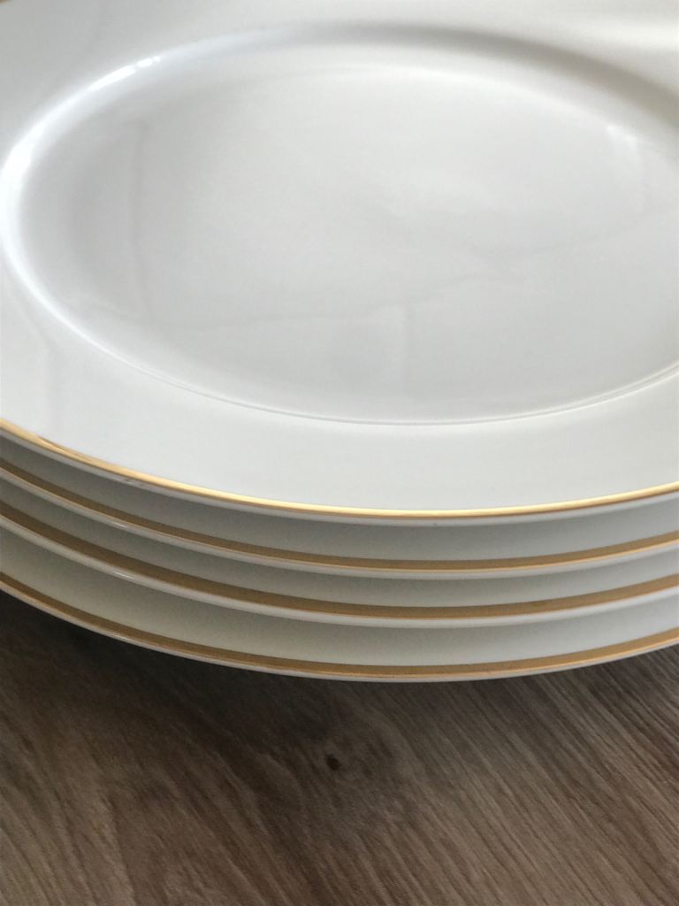 Four dinner plates
