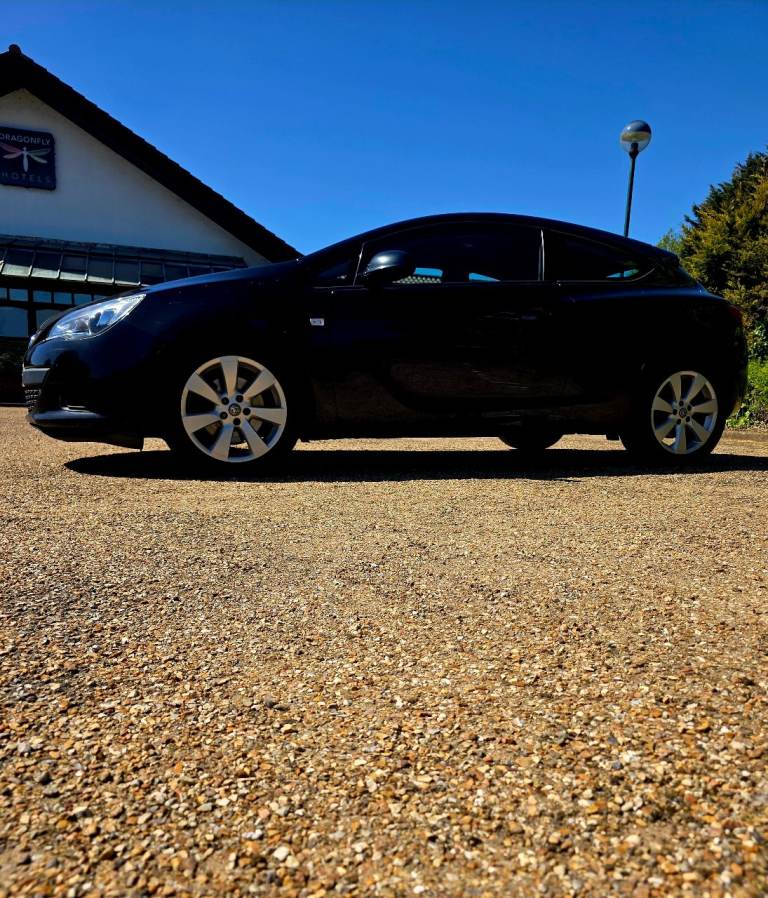 Vauxhall, GTC, Hatchback, 2015, Manual, 1364 (cc), 3 doors