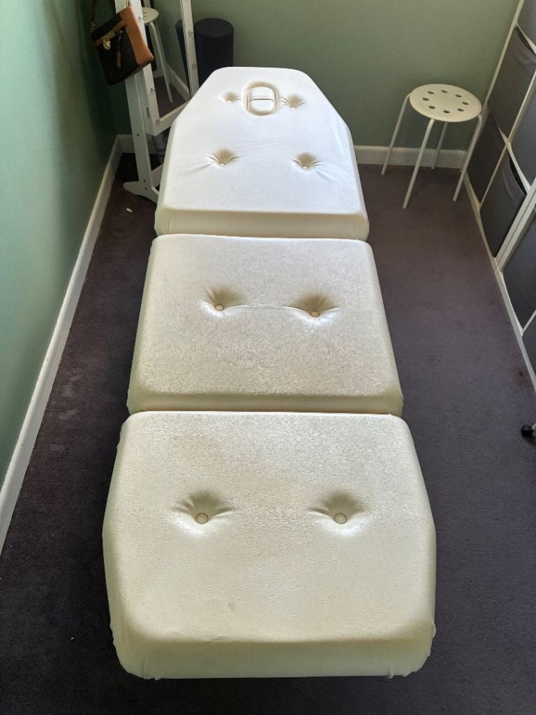 Massage therapy bed 