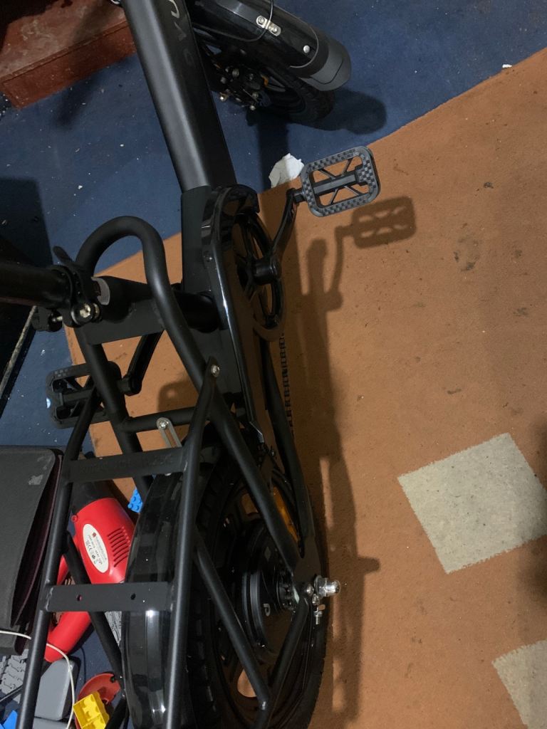 Electric bike dyu c3 with throttle and pedal assist new 