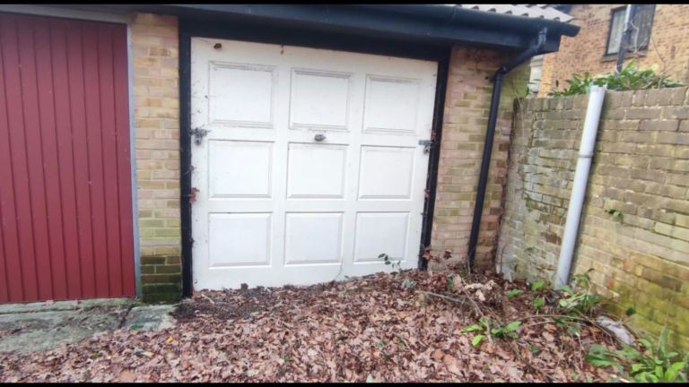 Garage for Rent – Secure Storage / Parking