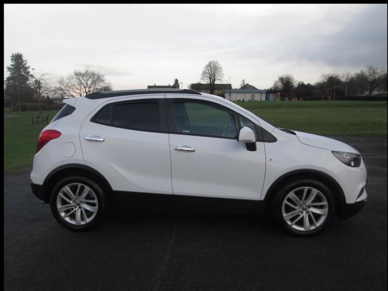 2018 Vauxhall Mokka X 1.4T ecoTEC Design Nav 5dr HATCHBACK Petrol Manual