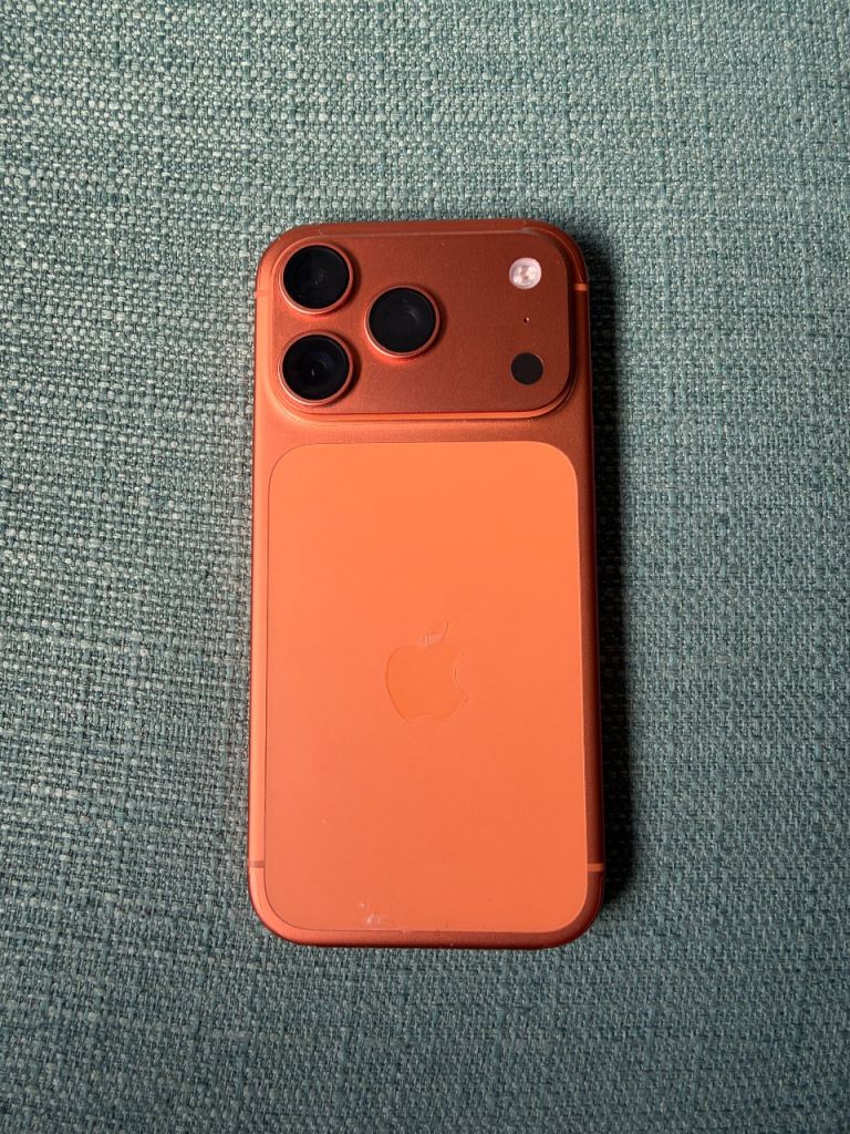 Apple iPhone 17 Pro – Orange, As Good As New