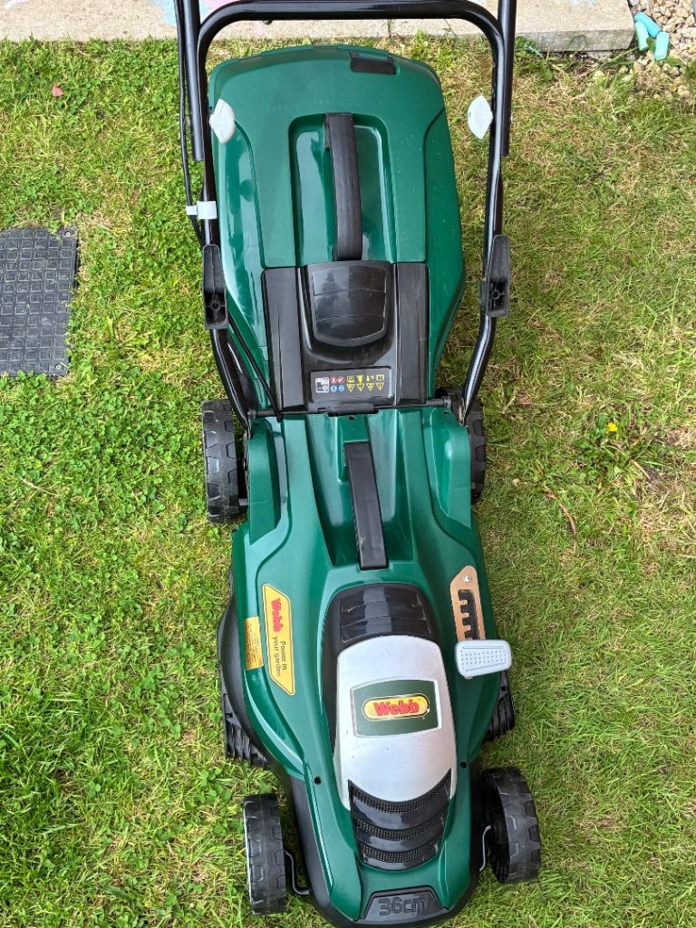Lawn mower brand new 