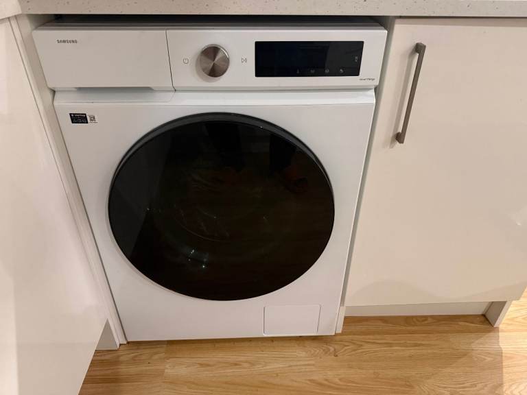 Samsung Series 7 11kg Washer Dryer WD11DB7B85GWU1 WiFi