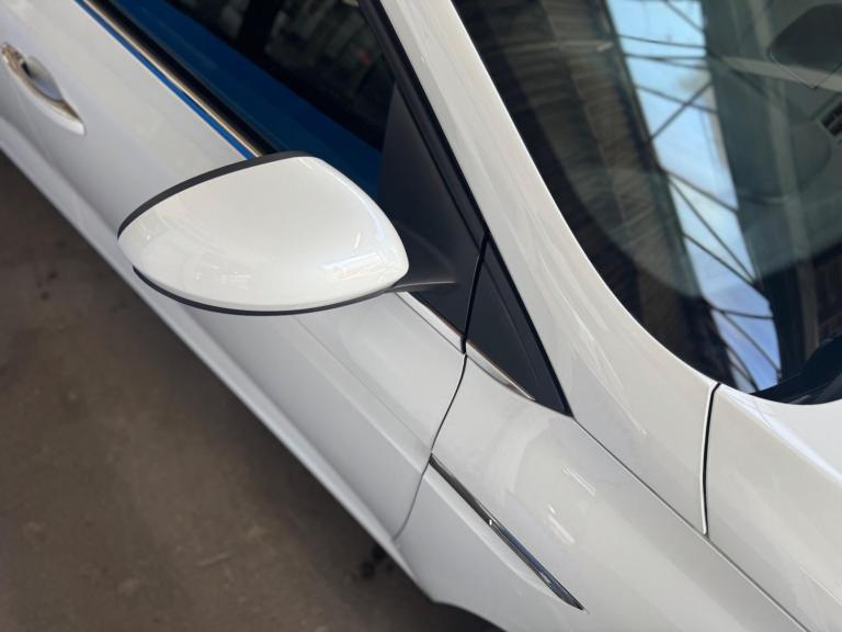 2018 Renault Megane 1.2 TCe Dynamique Nav Euro 6 (s/s) 5dr HATCHBACK Petrol Manual