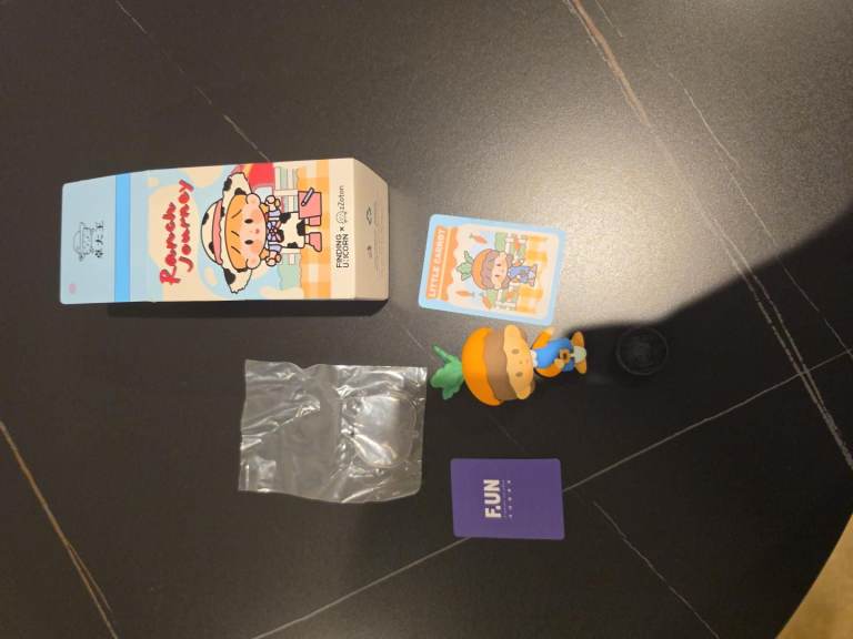 Finding Unicorn zZoton Ranch Journey “Little Carrot” Figure + Box & Card