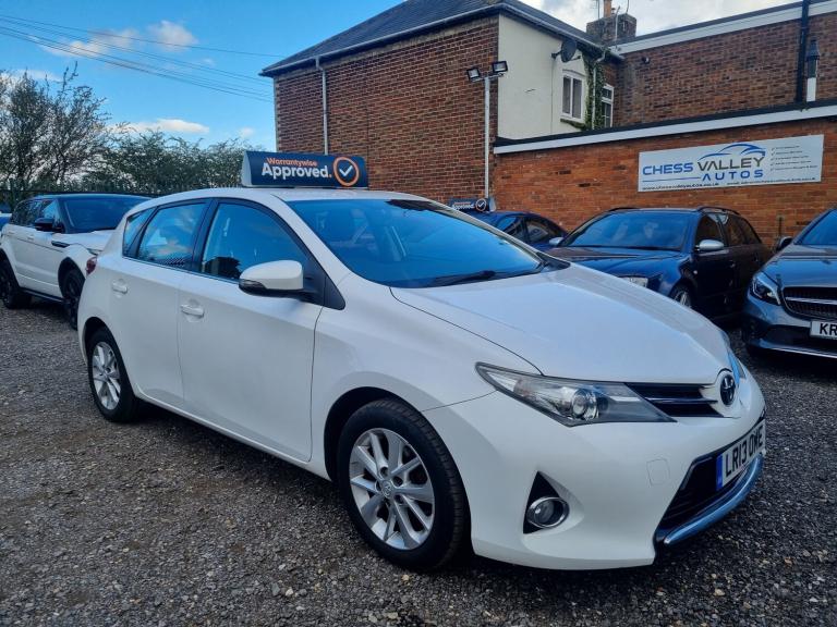 2013 Toyota Auris 1.6 V-Matic Icon Hatchback 5dr Petrol Multidrive S Euro 5