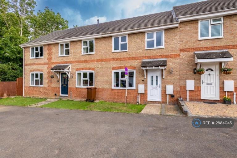 3 bedroom house in Stoney Bank, Gillingham, ME7 (3 bed) (#2884045)