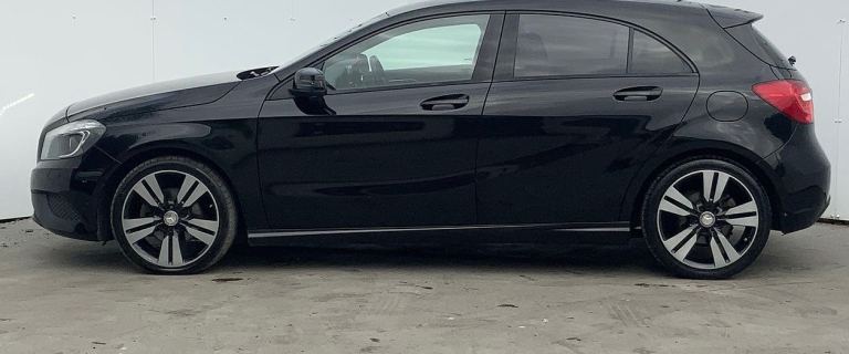 Mercedes-Benz, A CLASS, Hatchback, 2015, Semi-Auto, 2143 (cc), 5 doors