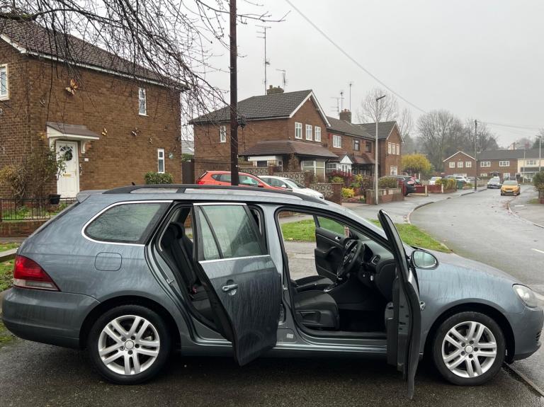 2010 Volkswagen Golf 1.6 TDI 105 SE 5dr DSG ESTATE Diesel Automatic