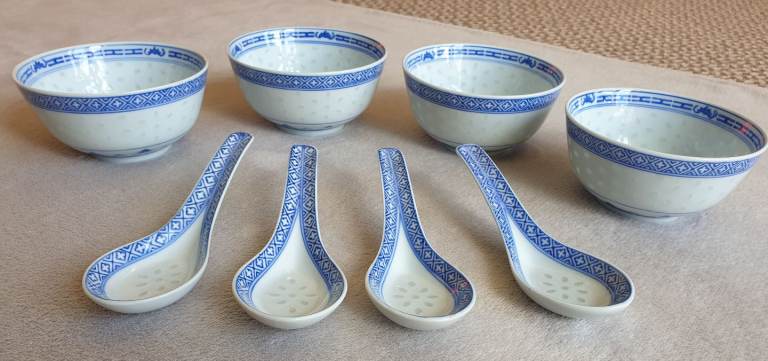 New 8pc Chinese Rice Bowl & Spoons Set