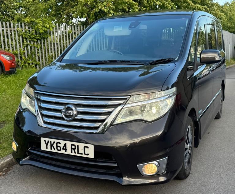 2014 Nissan Serena Luxury 8 Seat Hybrid Automatic  Estate  Hybrid Electric Automatic