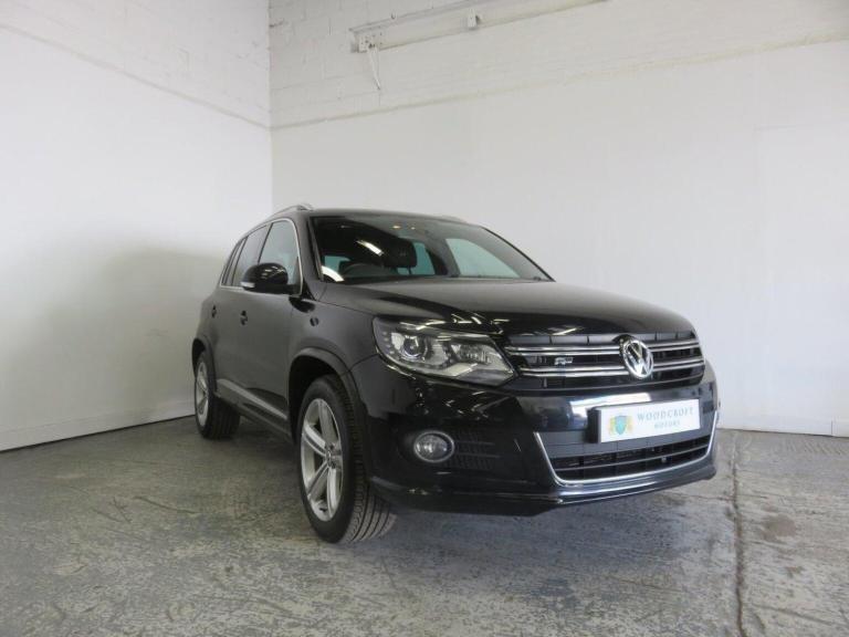 image for VOLKSWAGEN TIGUAN 2.0 TDI BlueMotion Tech R-Line Black Manual Diesel 2014