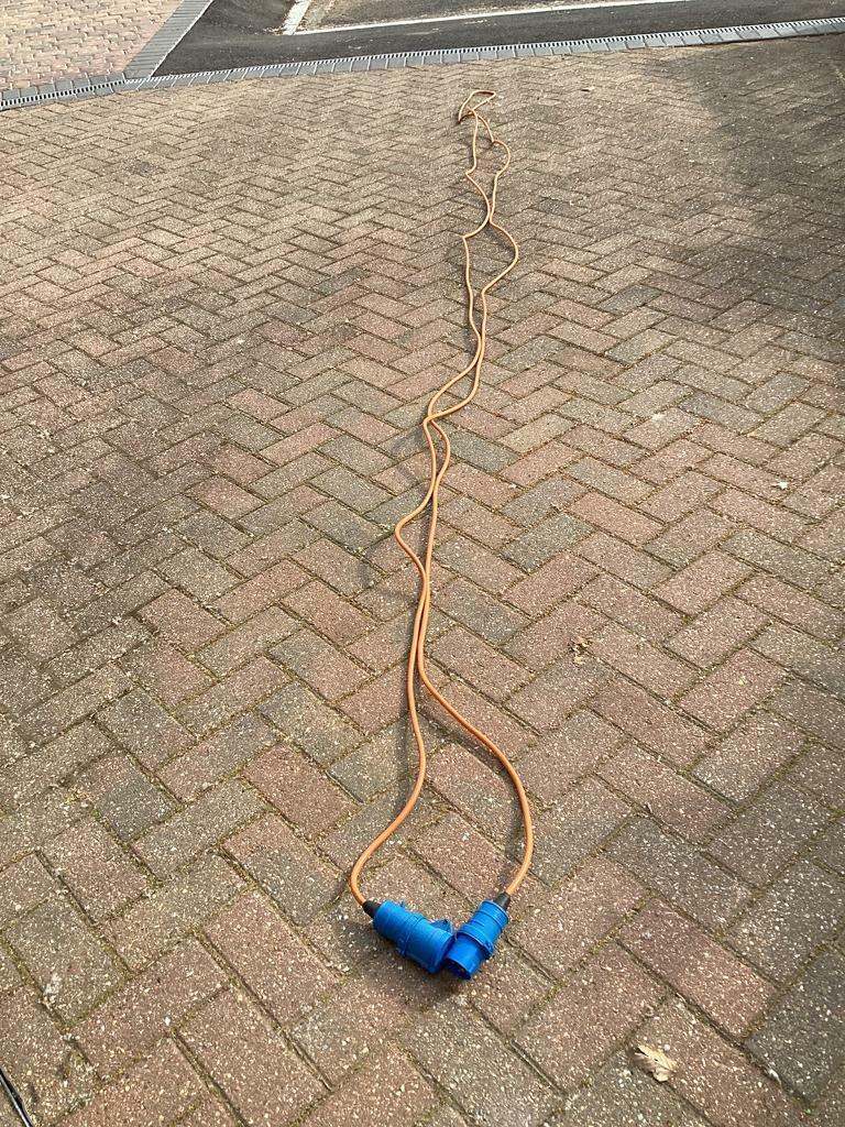 30 ft long caravan hook up cable.