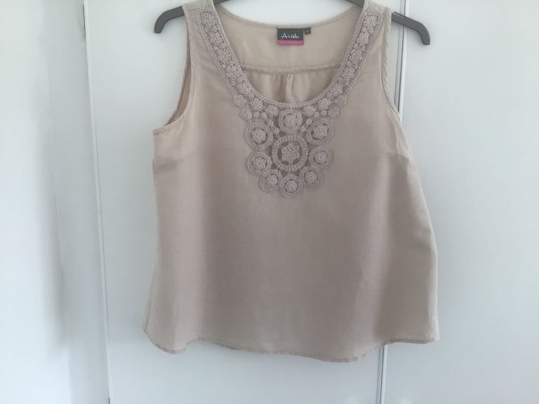 Arista collection women's top is a beige Suze 16