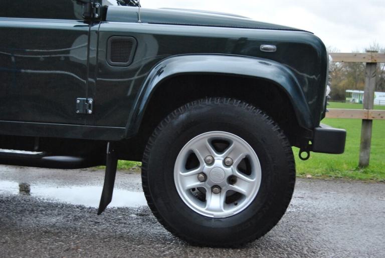 2015 Land Rover Defender XS Station Wagon TDCi [2.2] WINDOW VAN DIESEL Manual