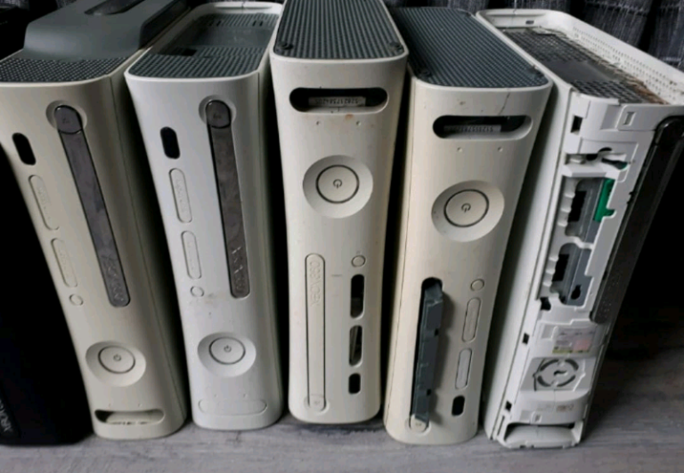  XBOX 360 For Spares And Repairs