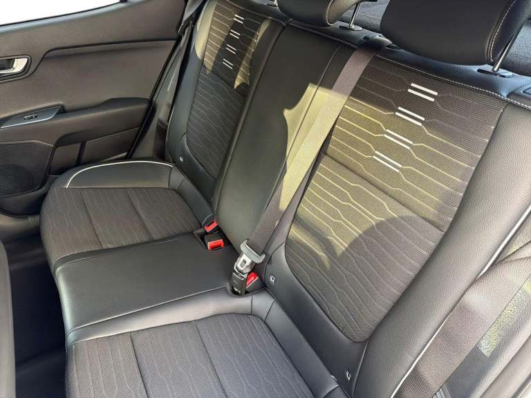  Kia Stonic 1.0 T Gdi Mhev Gt Line S Suv 5dr Petrol Hybrid Manual Euro 6 s/s 98