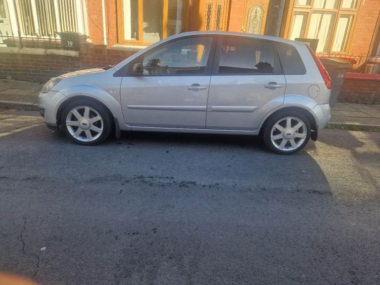 Ford, FIESTA, Hatchback, 2007, Manual, 1242 (cc), 5 doors