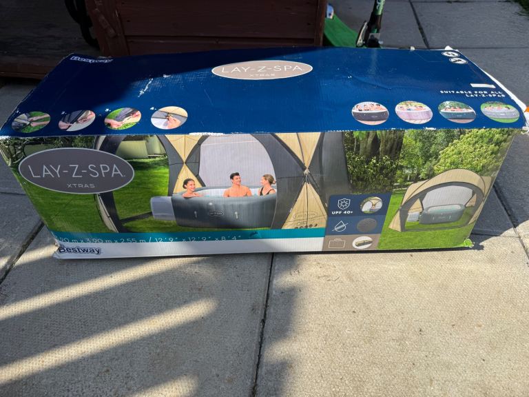 LAY Z SPA Gazebo Dome