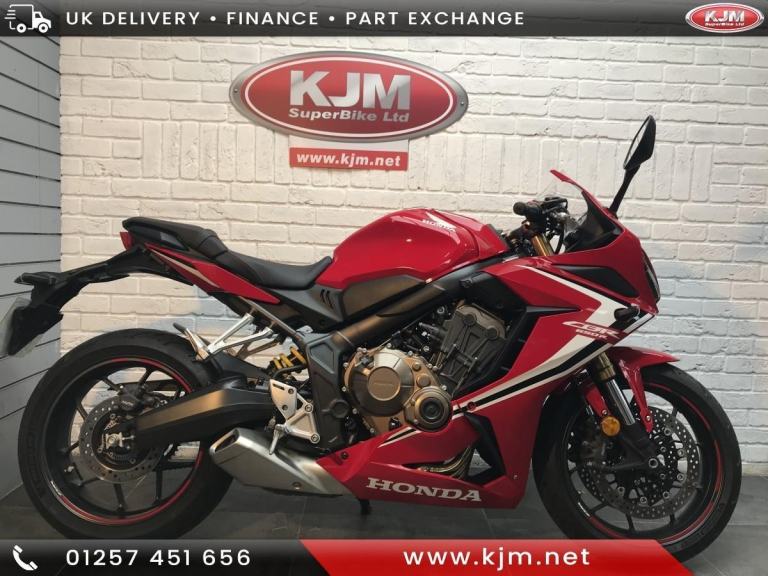 HONDA CBR 650 R A-K, 2019/69, 4077 MILES IN RED