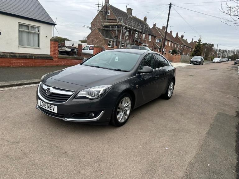 2016 Vauxhall Insignia 1.6 CDTi SRi Nav 5dr [Start Stop] HATCHBACK Diesel Manual