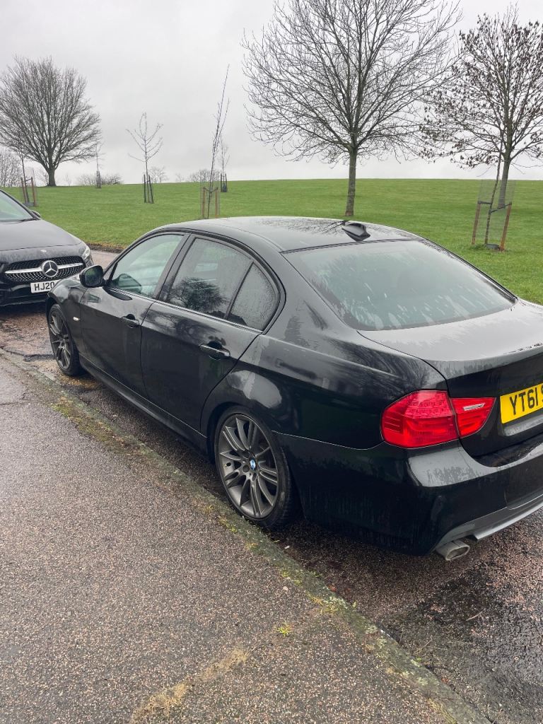 BMW, 3 SERIES SPORT EDITION 2011, Manual, 1995 (cc), 4 doors