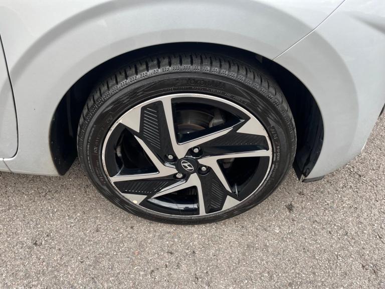 2022 Hyundai i10 1.0 Premium Euro 6 (s/s) 5dr HATCHBACK Petrol Manual