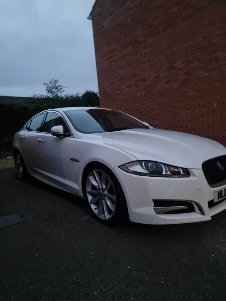 Jaguar XF Portfolio S 3.0 Diesel – 2012